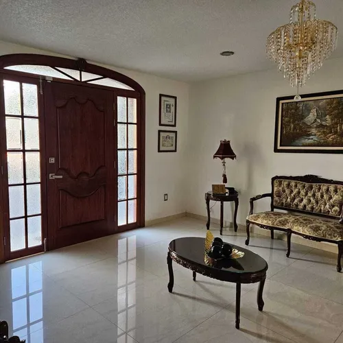D_NQ_NP_957015-MLM81920254320_012025-O-renta-casa-campanario-queretaro